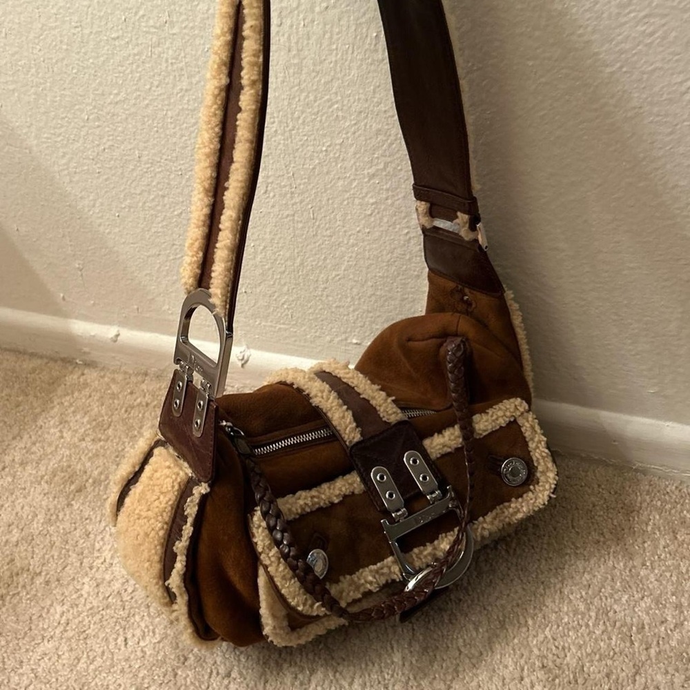 iconic vintage dior flight bag